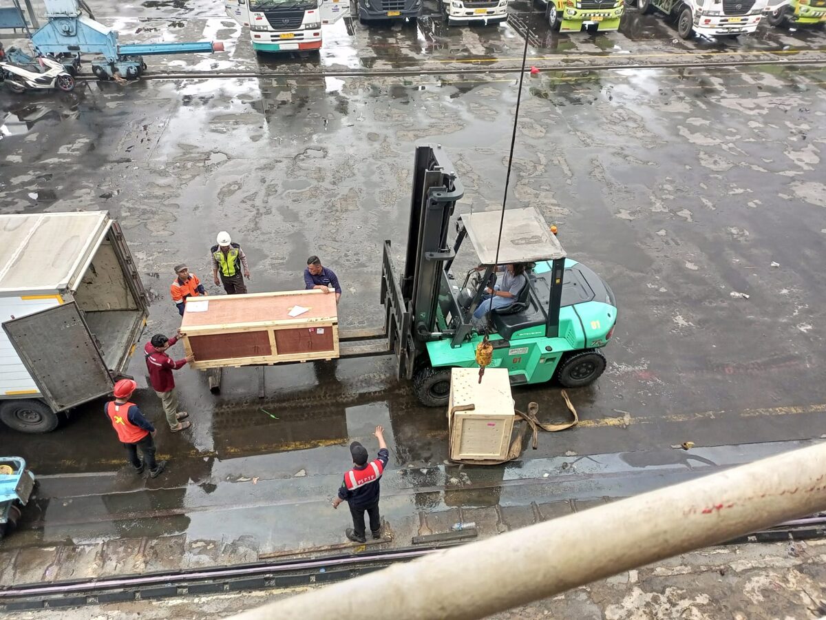 Logistic