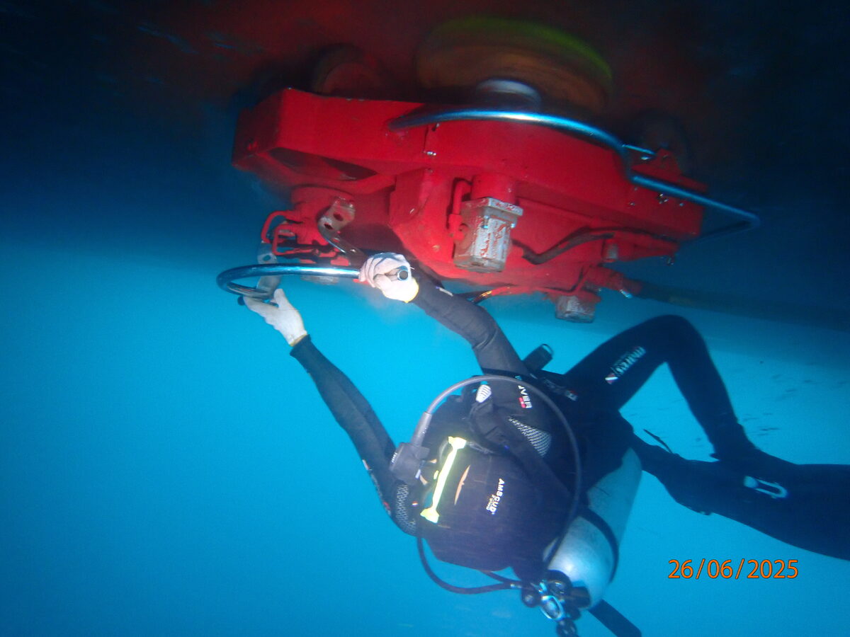 Underwater Service