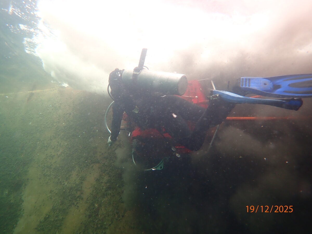 Underwater Service