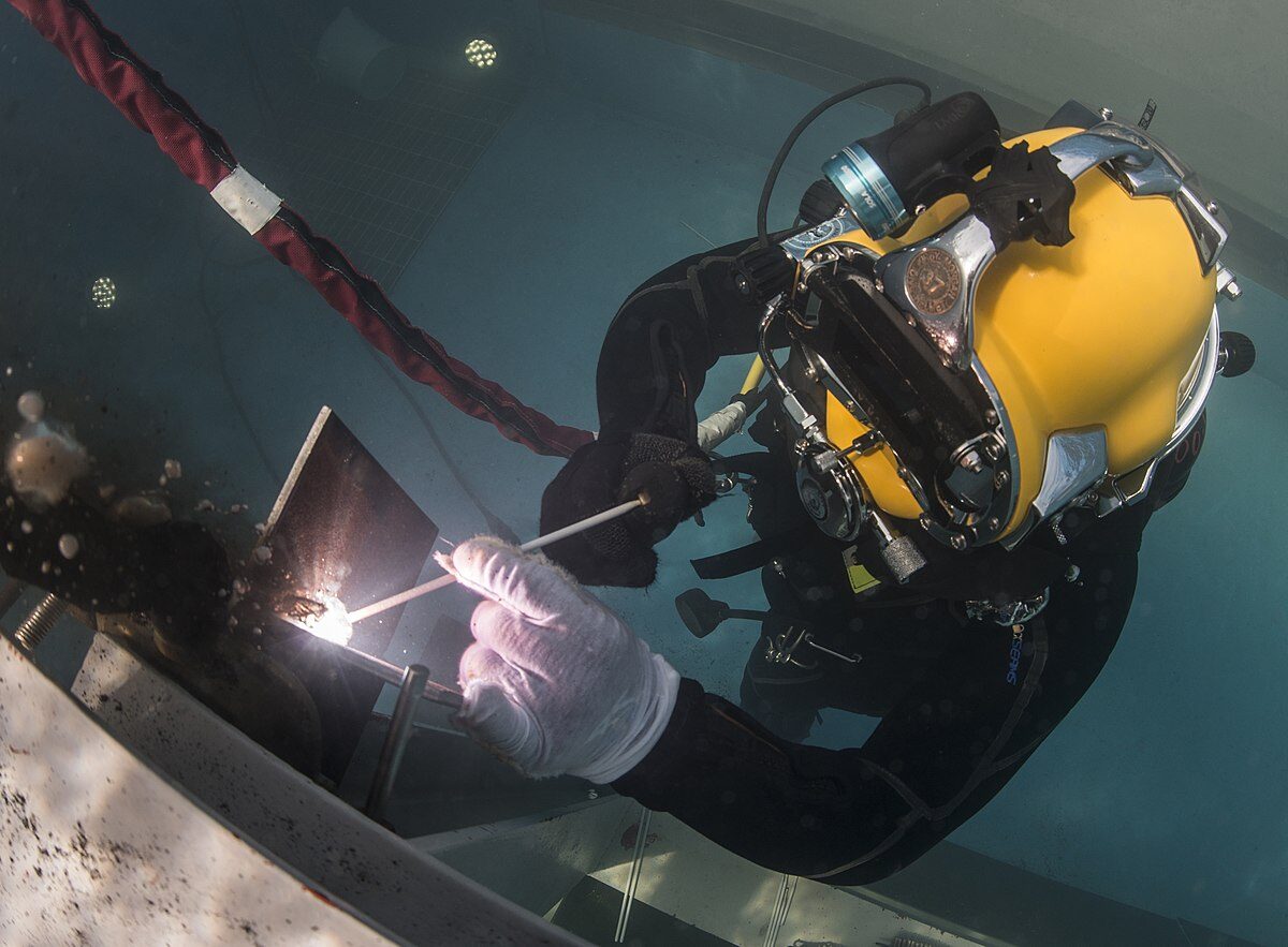 Underwater Service