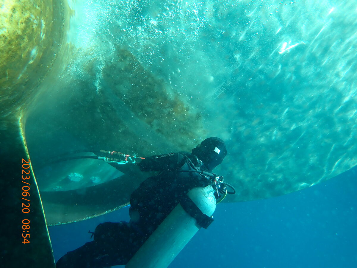 Underwater Service