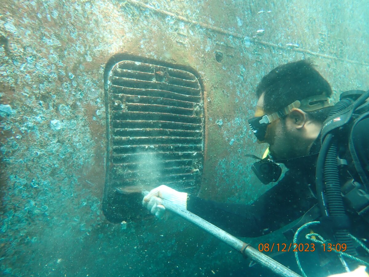 Underwater Service