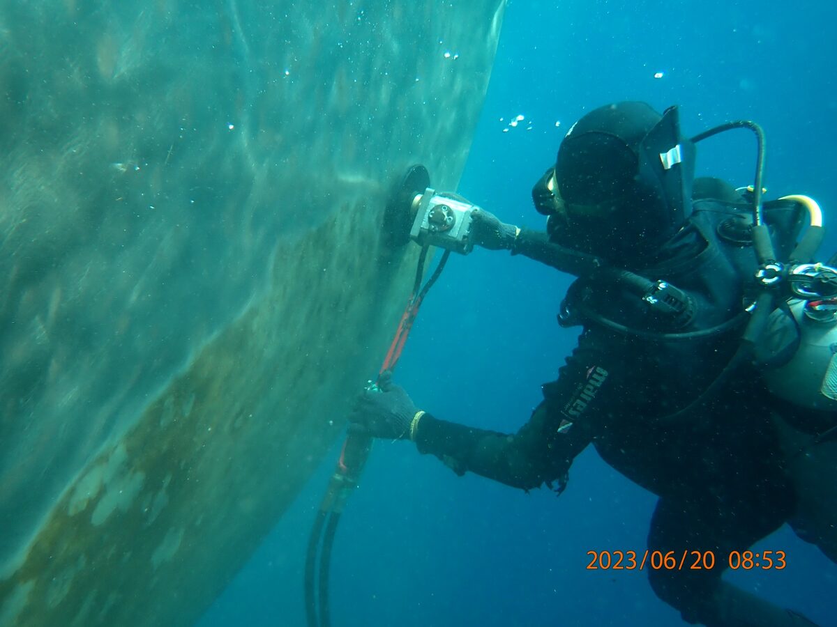 Underwater Service
